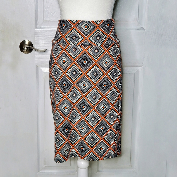 Lularoe Cassie Skirt Orange Blue White Geo Prints Small - Picture 1 of 8
